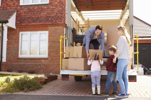 Local man and van support for a small move in Notting Hill