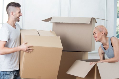 Moving van and boxes outside a Nottinghill property